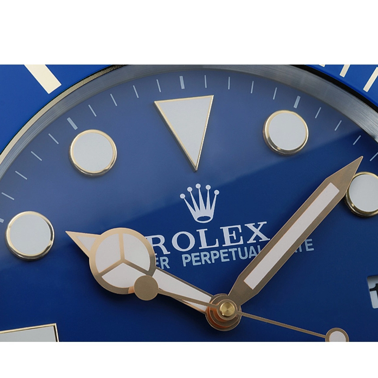 Aaa replica watch Blue Submariner Clock 622475 Wall Rolex 0818